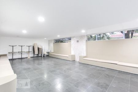 Apartamento para alugar com 105m², 3 quartos e 1 vagaÁrea comum - Salão de festas 2