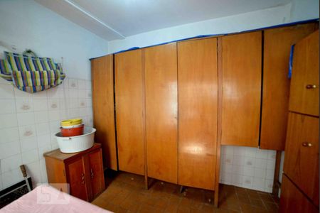 Casa para alugar com 220m², 6 quartos e 2 vagas Casa para alugar com 220m², 6 quartos e 2 vagasArea de Serviço