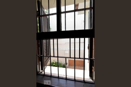 Casa para alugar com 220m², 6 quartos e 2 vagas Casa para alugar com 220m², 6 quartos e 2 vagasQuarto 3 Casa 1