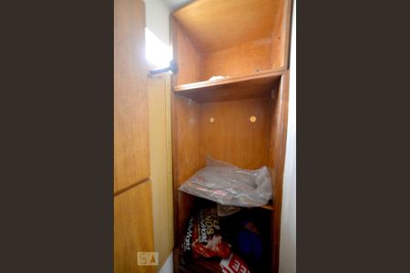 Casa para alugar com 220m², 6 quartos e 2 vagas Casa para alugar com 220m², 6 quartos e 2 vagasCloset Quarto 2