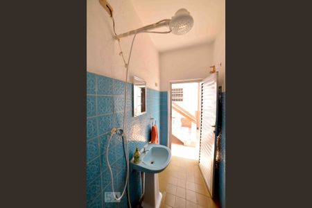 Casa para alugar com 220m², 6 quartos e 2 vagas Casa para alugar com 220m², 6 quartos e 2 vagasBanheiro Externo