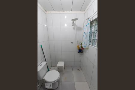 Casa à venda com 100m², 2 quartos e sem vaga2o. Andar - Banheiro