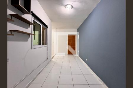 Sala de apartamento para alugar com 2 quartos, 55m² em Jardim Silvana, Santo André