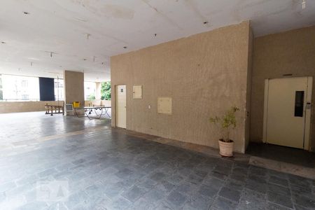 Apartamento à venda com 77m², 3 quartos e 1 vagaÁrea comum