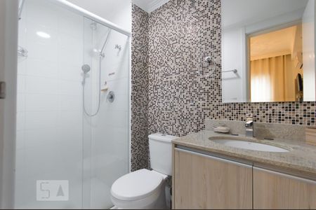 Apartamento para alugar com 48m², 1 quarto e 1 vaga Apartamento para alugar com 48m², 1 quarto e 1 vagaBanheiro da Suíte