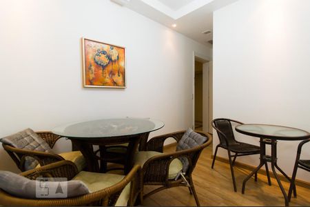 Sala de apartamento para alugar com 1 quarto, 48m² em Centro, São Paulo