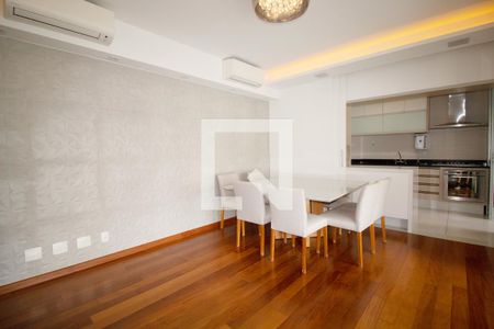 Sala de apartamento para alugar com 3 quartos, 122m² em Pinheiros, São Paulo