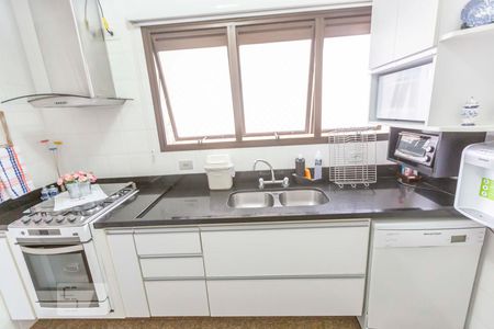 Apartamento à venda com 207m², 3 quartos e 4 vagasCozinha