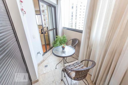 Apartamento à venda com 207m², 3 quartos e 4 vagasVaranda