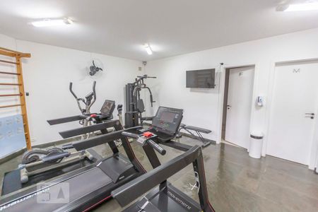 Apartamento à venda com 207m², 3 quartos e 4 vagasÁrea comum - Academia