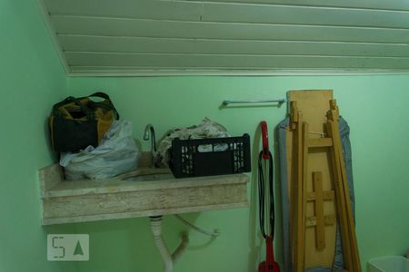 Casa à venda com 137m², 3 quartos e 2 vagasBanheiro de serviço