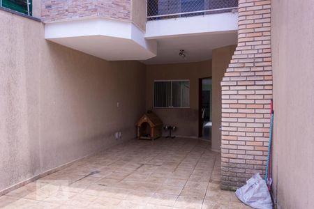 Casa à venda com 137m², 3 quartos e 2 vagasGaragem