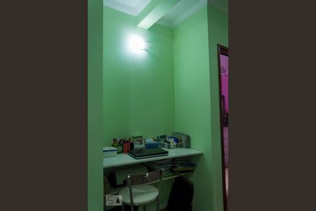 Casa à venda com 137m², 3 quartos e 2 vagasEscritório 