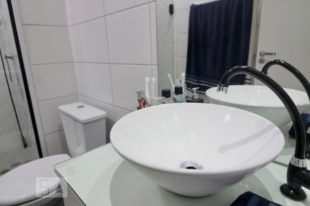 Banheiro de apartamento à venda com 2 quartos, 34m² em Vila Buarque, São Paulo