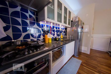 Apartamento à venda com 100m², 2 quartos e 1 vagaCozinha