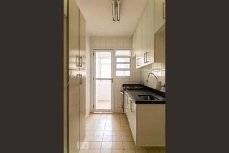 Apartamento à venda com 67m², 3 quartos e 1 vaga Apartamento à venda com 67m², 3 quartos e 1 vagaCozinha