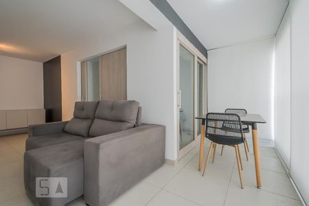 Apartamento para alugar com 49m², 1 quarto e 1 vagaVaranda
