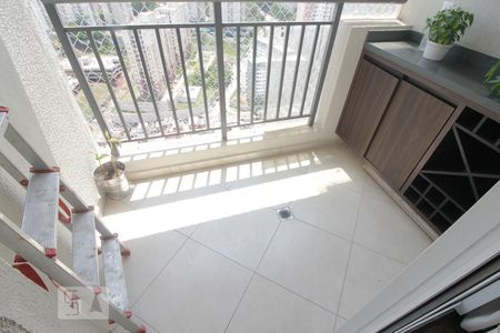 Apartamento para alugar com 47m², 2 quartos e 1 vagaVaranda