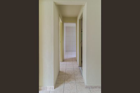 Corredor de apartamento à venda com 2 quartos, 50m² em Taquara, Rio de Janeiro