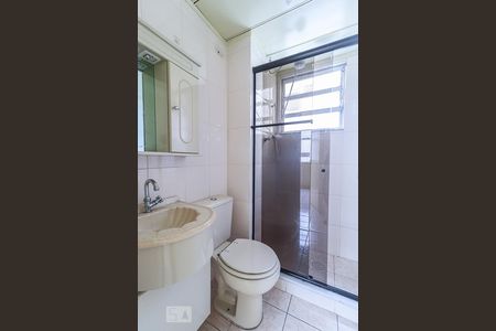 Banheiro de apartamento à venda com 2 quartos, 50m² em Taquara, Rio de Janeiro