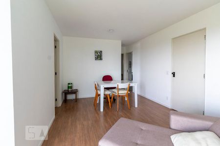 Sala de apartamento para alugar com 2 quartos, 57m² em Sumarezinho, São Paulo