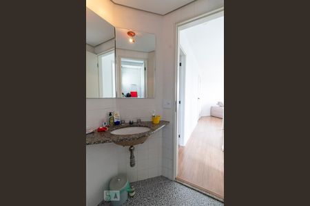 Apartamento para alugar com 57m², 2 quartos e 1 vagaBanheiro