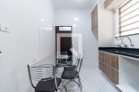 Casa à venda com 200m², 3 quartos e 3 vagasCozinha