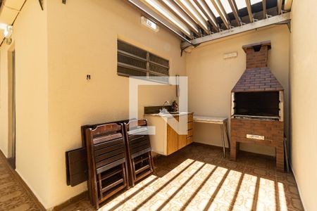 Casa à venda com 200m², 3 quartos e 3 vagasChurrasqueira