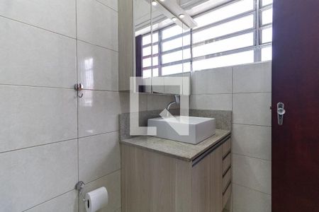 Casa à venda com 200m², 3 quartos e 3 vagasBanheiro da Suíte