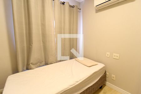 Quarto 1 de apartamento para alugar com 2 quartos, 52m² em Vila Olímpia, São Paulo