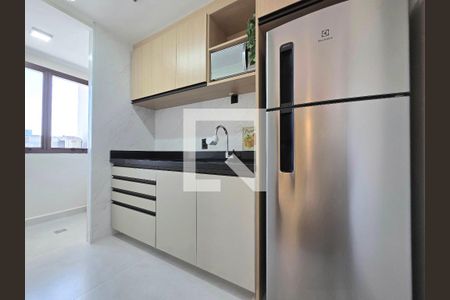 Cozinha de apartamento para alugar com 2 quartos, 52m² em Vila Olímpia, São Paulo
