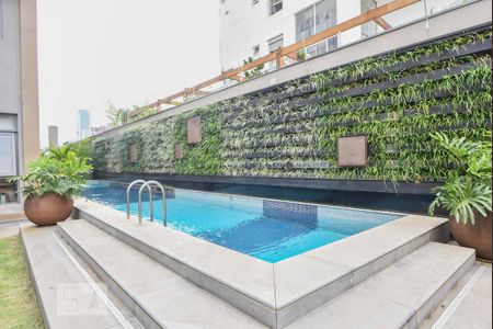 Apartamento à venda com 56m², 1 quarto e 1 vagaPiscina