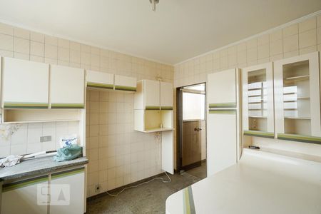 Apartamento à venda com 137m², 3 quartos e 2 vagasCozinha