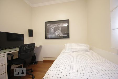 Apartamento à venda com 86m², 3 quartos e 2 vagasQuarto 2