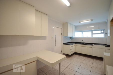 Apartamento para alugar com 163m², 3 quartos e 2 vagasCozinha