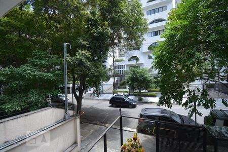 Sala - vista de apartamento para alugar com 3 quartos, 163m² em Jardim Paulista, São Paulo
