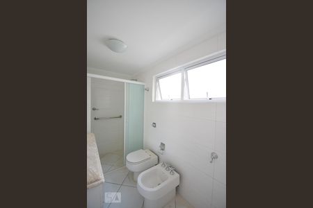 Apartamento para alugar com 163m², 3 quartos e 2 vagasBanheiro da suíte