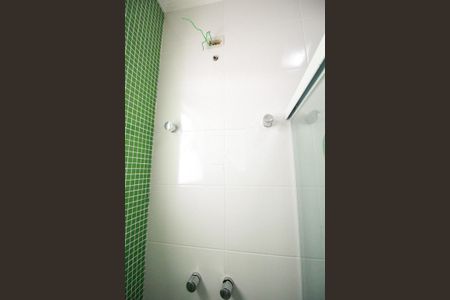 Casa à venda com 250m², 3 quartos e 3 vagasBanheiro Suíte 2