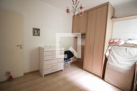 Casa à venda com 250m², 3 quartos e 3 vagasSuíte 2