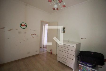 Casa à venda com 250m², 3 quartos e 3 vagasSuíte 2