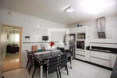 Casa à venda com 250m², 3 quartos e 3 vagasCozinha