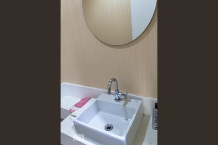 Lavabo de apartamento para alugar com 1 quarto, 61m² em Itaim Bibi, São Paulo