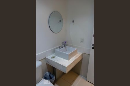 Apartamento para alugar com 61m², 1 quarto e 1 vaga Apartamento para alugar com 61m², 1 quarto e 1 vagaBanheiro da Suíte