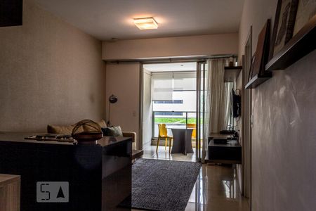 Sala/Cozinha de apartamento para alugar com 1 quarto, 61m² em Itaim Bibi, São Paulo