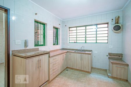 Casa à venda com 180m², 4 quartos e 2 vagasCozinha