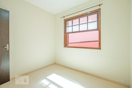Casa à venda com 180m², 4 quartos e 2 vagasQuarto 2