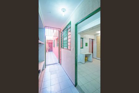 Casa à venda com 180m², 4 quartos e 2 vagasLavanderia