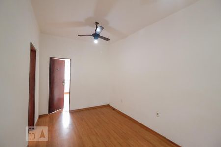 Sala de casa de condomínio à venda com 2 quartos, 70m² em Abolição, Rio de Janeiro