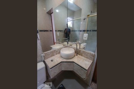 Casa de condomínio à venda com 70m², 2 quartos e 2 vagas Casa de condomínio à venda com 70m², 2 quartos e 2 vagasBanheiro