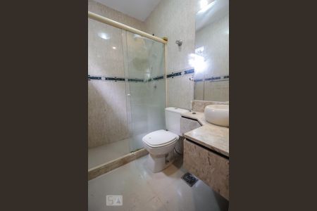 Casa de condomínio à venda com 70m², 2 quartos e 2 vagas Casa de condomínio à venda com 70m², 2 quartos e 2 vagasBanheiro
